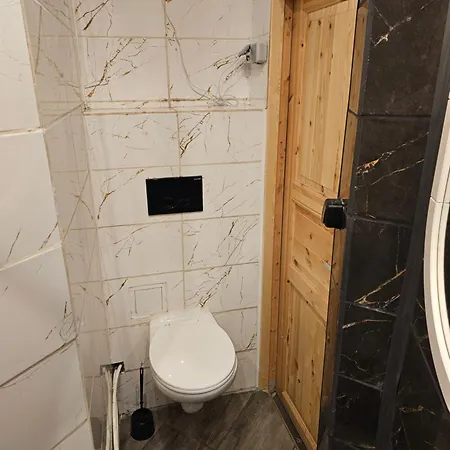 Raehni Lejlighed Pärnu